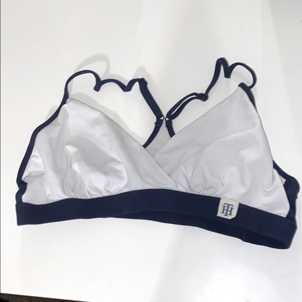Tommy Bra